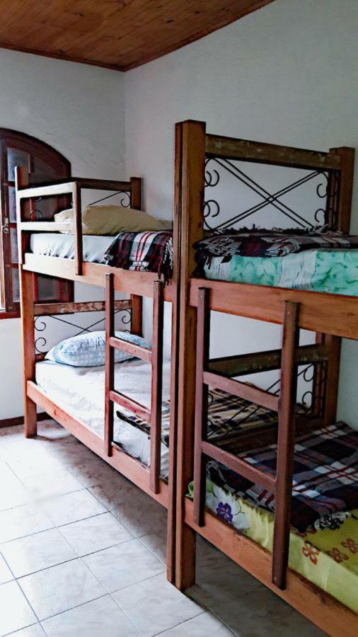 Hospedaria E Hostel Da Deia オウロ・プレット エクステリア 写真