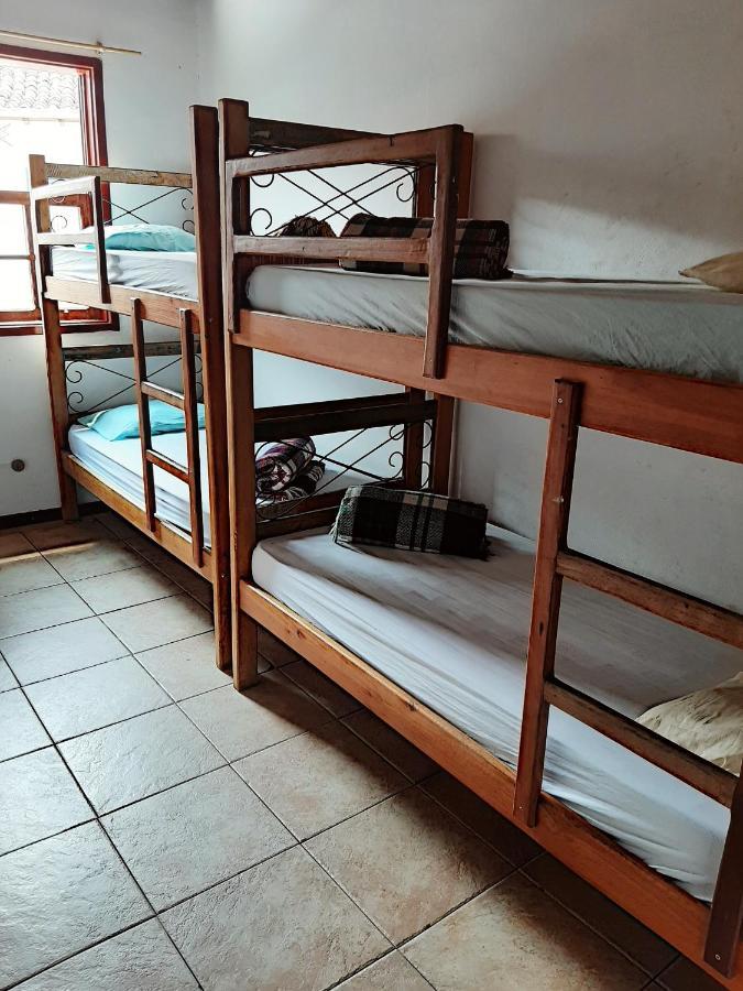 Hospedaria E Hostel Da Deia オウロ・プレット エクステリア 写真